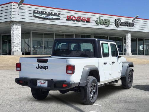 2026 Jeep Gladiator Sport