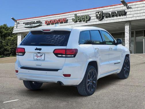 2021 Jeep Grand Cherokee Laredo