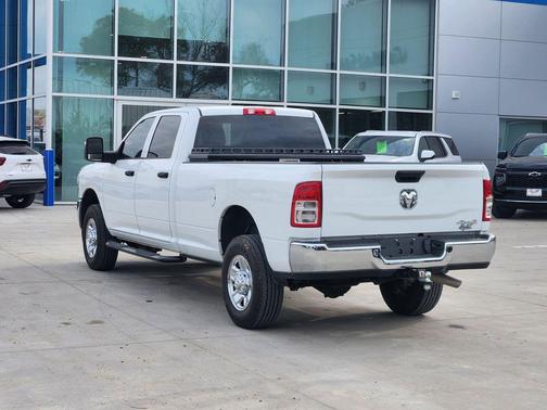 2024 RAM 2500 Tradesman Crew Cab 4x4 8' Box