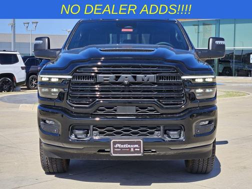 Diamond Black Crystal Pearlcoat 2026 RAM 2500 Laramie Mega Cab 4x4 6'4' Box
