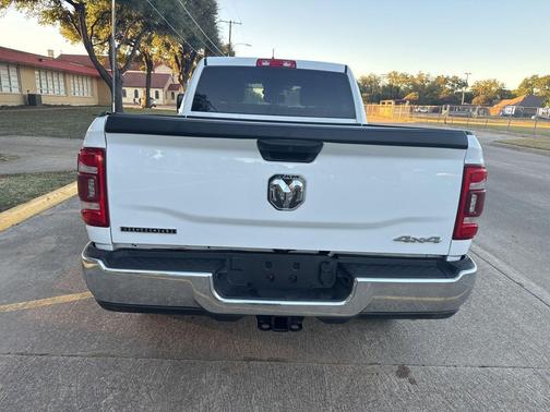 2023 RAM 2500 Big Horn Crew Cab 4x4 6'4' Box