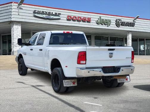 2018 RAM 3500 Tradesman Crew Cab 4x4 8' Box