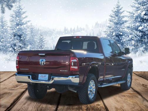 2022 RAM 3500 Laramie Crew Cab 4x4 6'4' Box