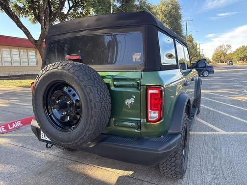 2023 Ford Bronco Black Diamond
