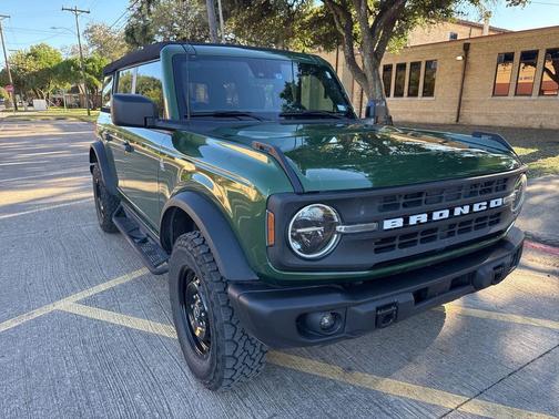 2023 Ford Bronco Black Diamond