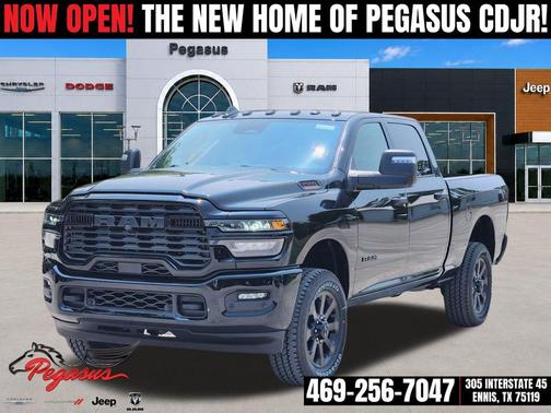 Diamond Black Crystal Pearlcoat 2026 RAM 2500 Lone Star Crew Cab 4x4 6'4' Box