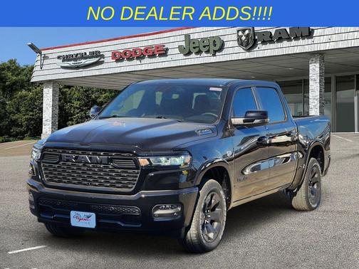 Diamond Black Crystal Pearlcoat 2026 RAM 1500 Big Horn/Lone Star