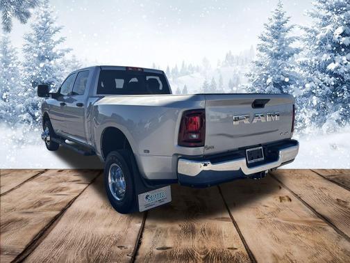 2026 RAM 3500 Tradesman Crew Cab 4x4 8' Box