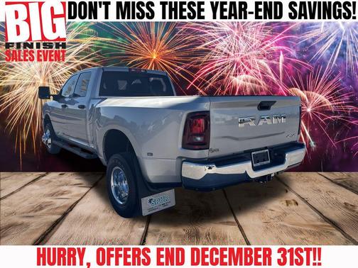 2026 RAM 3500 Tradesman Crew Cab 4x4 8' Box