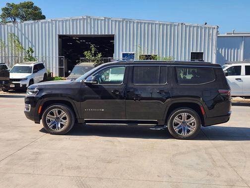 2024 Jeep Wagoneer Series II 4x2