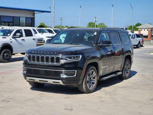 2024 Jeep Wagoneer Series II 4x2