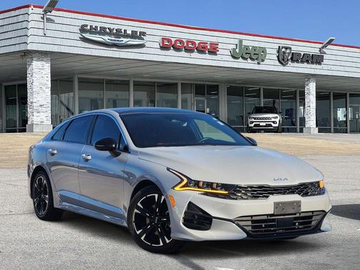 2023 Kia K5 GT-Line