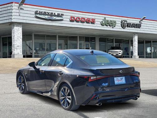 2022 Lexus IS 350 Base