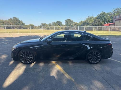 2022 Lexus IS 350 Base