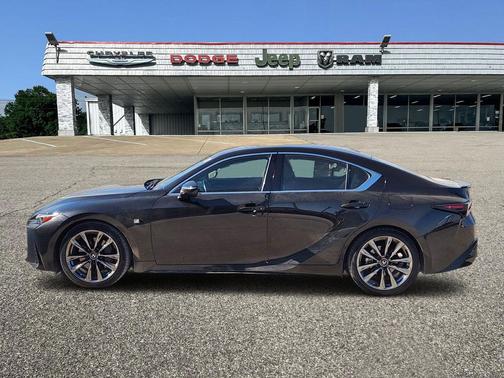 2022 Lexus IS 350 Base