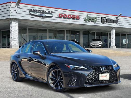 2022 Lexus IS 350 Base