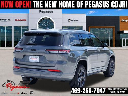 Sting-Gray Clearcoat 2027 Jeep Grand Cherokee L Limited
