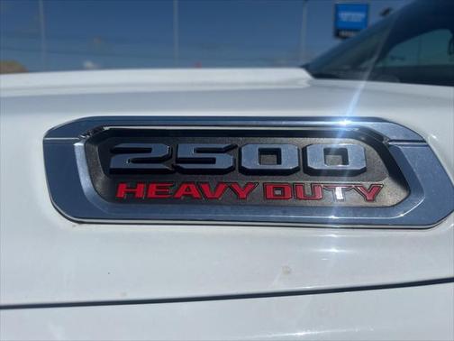 2021 RAM 2500 Laramie Crew Cab 4x4 6'4' Box