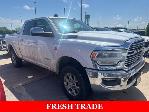 2021 RAM 2500 Laramie Crew Cab 4x4 6'4' Box