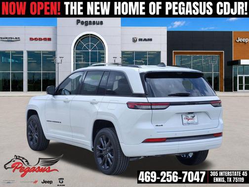 Bright White Clearcoat 2026 Jeep Grand Cherokee Limited