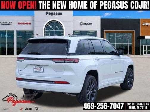 Bright White Clearcoat 2026 Jeep Grand Cherokee Limited