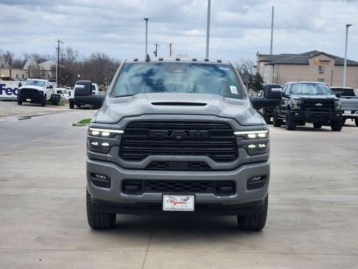 2026 RAM 2500 Laramie Crew Cab 4x4 6'4' Box