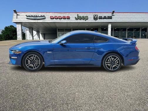 2022 Ford Mustang GT Premium