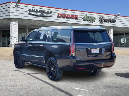 2018 Cadillac Escalade ESV Premium Luxury