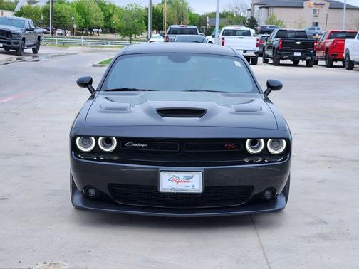 Pitch Black Clearcoat 2020 Dodge Challenger R/T Scat Pack