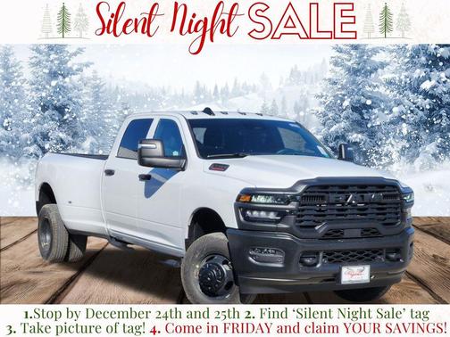 2026 RAM 3500 Tradesman Crew Cab 4x4 8' Box