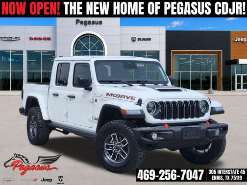 Bright White Clearcoat 2026 Jeep Gladiator Mojave X 4x4