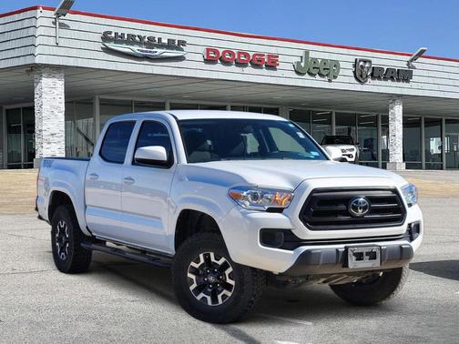 2022 Toyota Tacoma SR