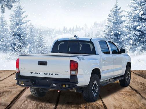 2022 Toyota Tacoma SR