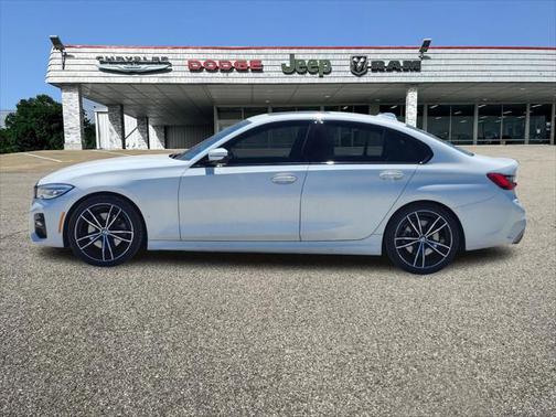 2021 BMW 330 i