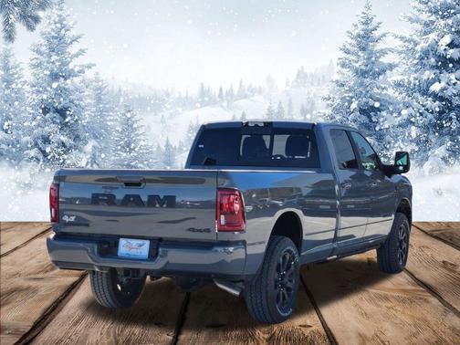 2026 RAM 3500 Laramie Crew Cab 4x4 8' Box