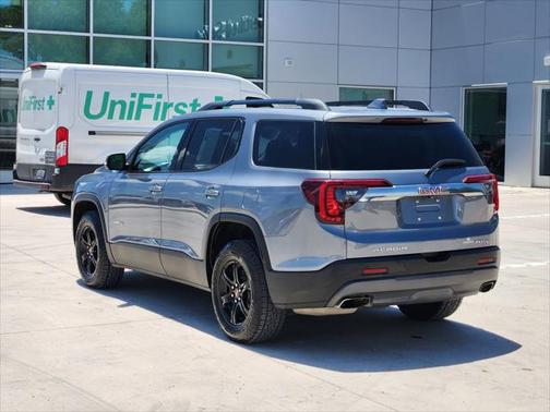 2021 GMC Acadia AWD AT4