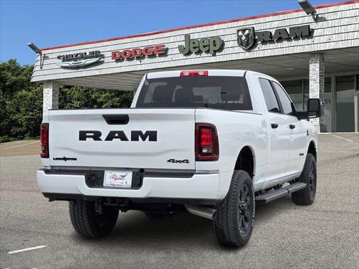 2025 RAM 2500 Lone Star Crew Cab 4x4 6'4' Box