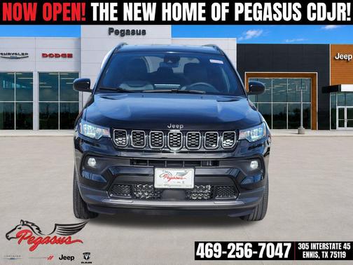 Diamond Black Crystal Pearlcoat 2027 Jeep Compass Latitude