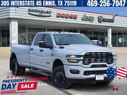 2026 RAM 3500 Lone Star Crew Cab 4x4 8' Box