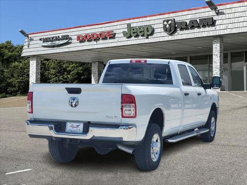 2024 RAM 2500 Tradesman Crew Cab 4x4 8' Box