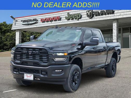 Diamond Black Crystal Pearlcoat 2026 RAM 2500 Tradesman Crew Cab 4x4 6'4' Box