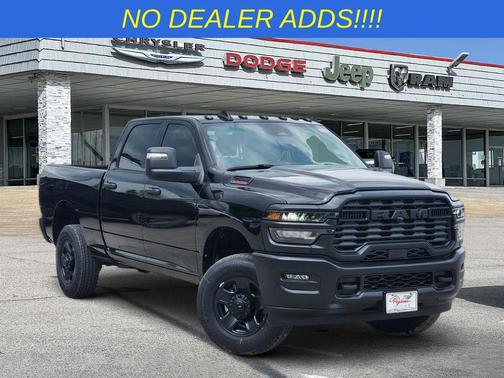 Diamond Black Crystal Pearlcoat 2026 RAM 2500 Tradesman Crew Cab 4x4 6'4' Box