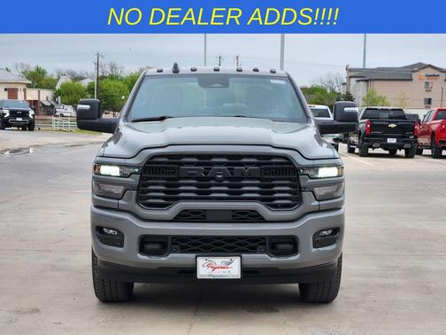 Ceramic Gray Clearcoat 2026 RAM 2500 Lone Star Crew Cab 4x4 6'4' Box