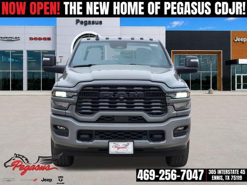 Ceramic Gray Clearcoat 2026 RAM 2500 Lone Star Crew Cab 4x4 6'4' Box