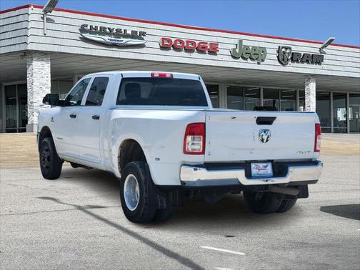 2020 RAM 3500 Tradesman Crew Cab 4x4 8' Box