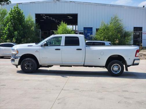 2020 RAM 3500 Tradesman Crew Cab 4x4 8' Box