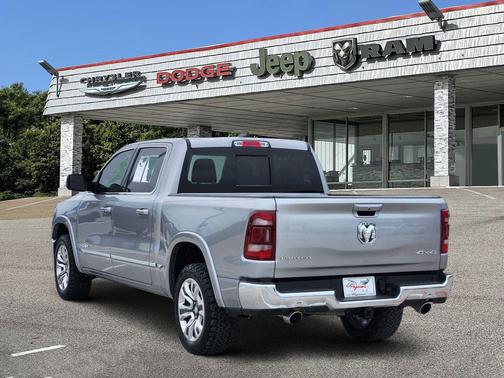 Billet Silver Metallic Clearcoat 2024 RAM 1500 Limited