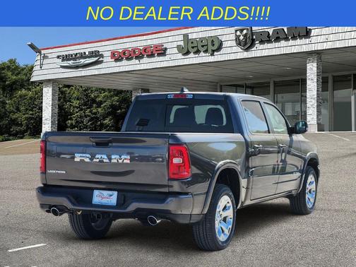 Granite Crystal Metallic Clearcoat 2026 RAM 1500 Big Horn/Lone Star