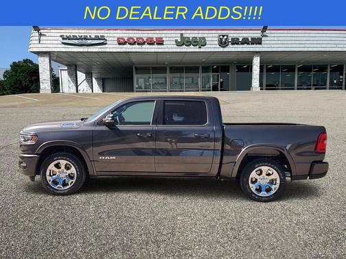 Granite Crystal Metallic Clearcoat 2026 RAM 1500 Big Horn/Lone Star
