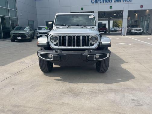 2024 Jeep Wrangler 4-Door Sahara 4x4
